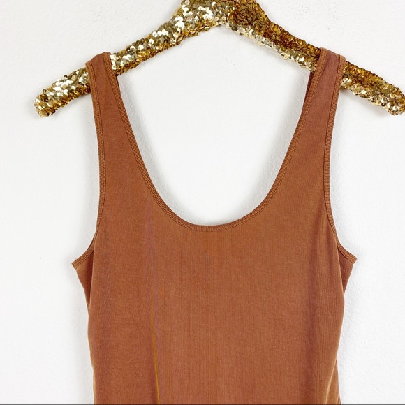Dress Forum • Ribbed Scoop Neck Bodysuit - Picture 3 of 9